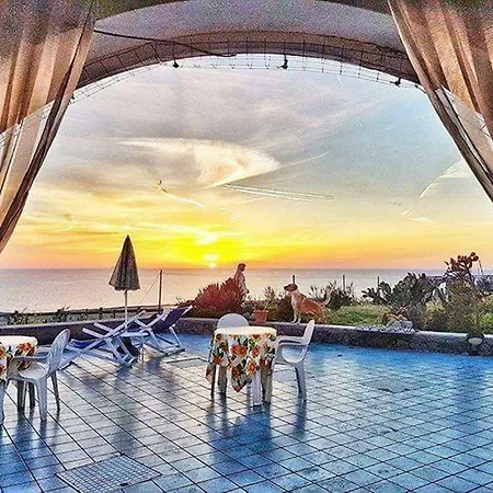 Hotel Paradise 2*